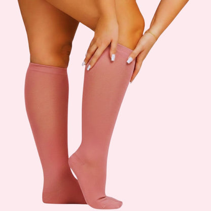 Medias de Compresión Anchas Mija™